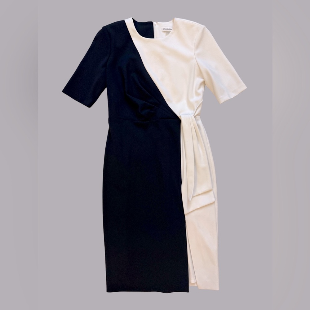 Calvin Klein Navy & White Sheath Dress, Short Sleeved Size 4